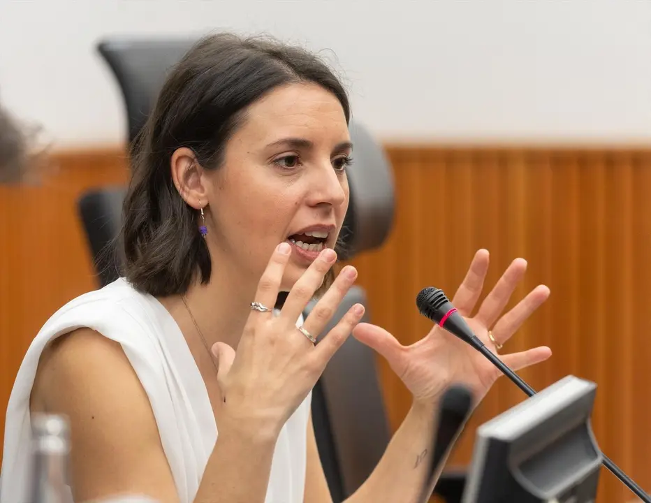 La secretaria Pol&iacute;tica de Podemos y candidata a las elecciones europeas, Irene Montero, informa sobre la situaci&oacute;n del mercado laboral en Espa&ntilde;a, en el Congreso de los Diputados, a 30 de abril de 2024, en Madrid (Espa&ntilde;a).
30 ABRIL 2024;MADRID;MERCADO LABORAL;CONGRESO DE LOS DIPUTADOS
Eduardo Parra / Europa Press
30/4/2024