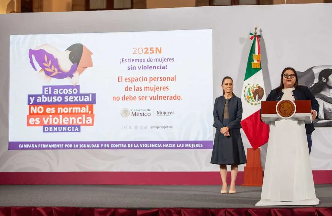 Claudia Sheinbaum Pardo, presidenta de M&eacute;xico y Minerva Citlalli Hern&aacute;ndez Mora, secretaria de las Mujeres durante conferencia de prensa en Palacio Nacional. Foto: Andrea Murcia / Cuartoscuro