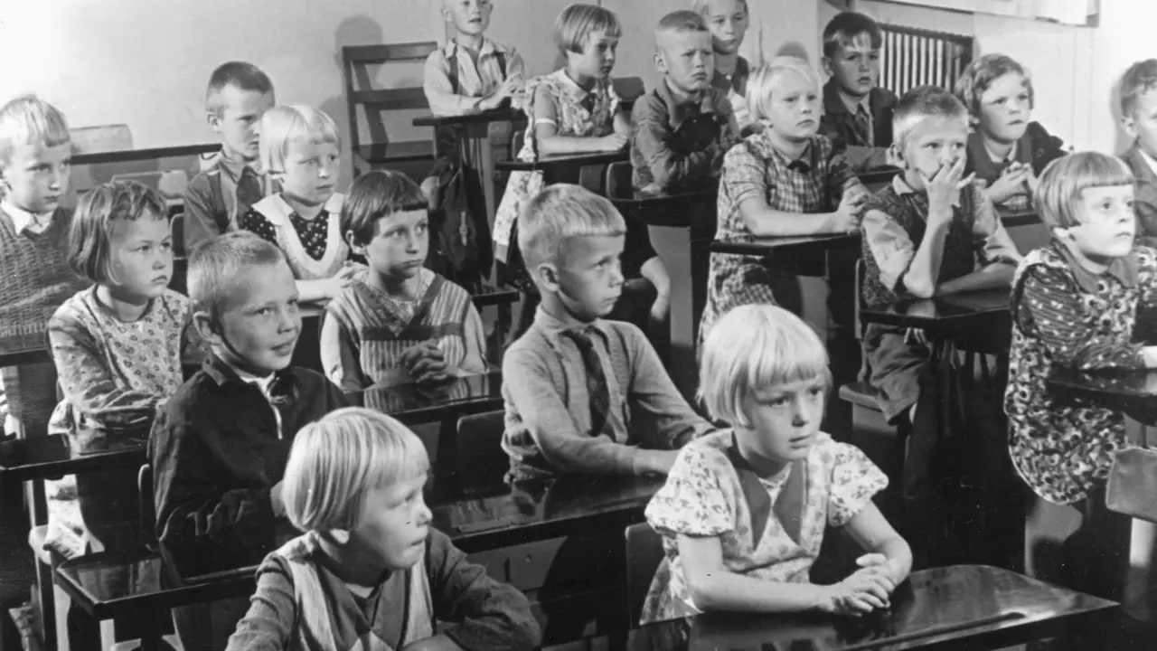 July 14, 2022, Finland: Finska skolbarn undervisas den 17 oktober 1939 i luftskydd kmot ryska bombattacker. Sovjets anfall mot Finland inleddes 30 november 1939 och fredsavtal slĂ&para;ts den 13 mars 1940...Finnish school children during air raid precaution lecture, October 17, 1939. The winter war started with the Russian attack November 30, 1939, and ended March 13, 1940...Foto: Pressens Bild / TT / Kod: 190.,Image: 709031319, License: Rights-managed, Restrictions: * France, Germany, Scandinavia and UK Rights OUT *, Model Release: no, Credit line: Pressens Bild / Tt / Zuma Press / ContactoPhoto