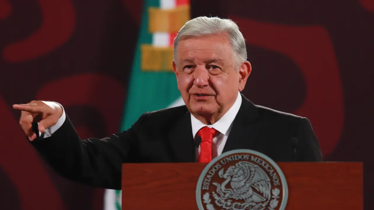 amlo (2)