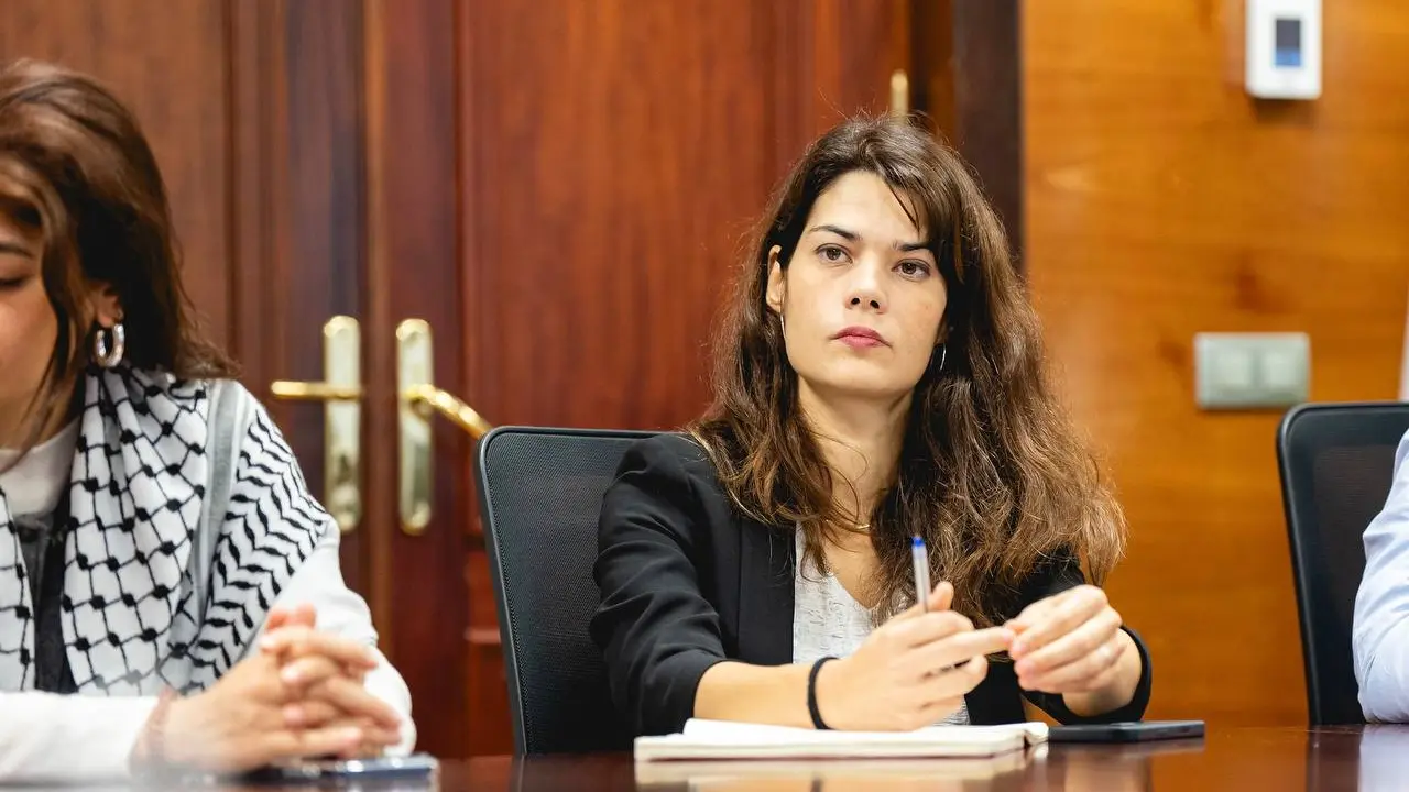 Isa Serra &mdash; X