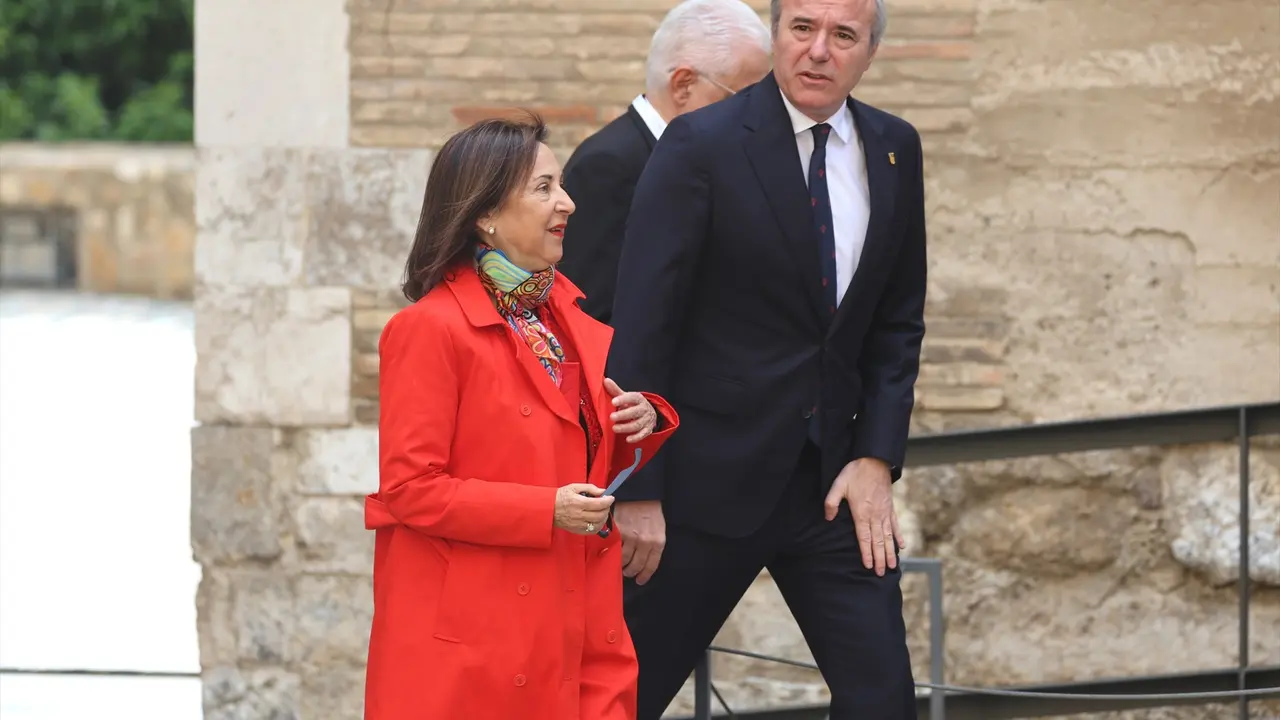 Margarita Robles Y Jorge Azc&oacute;n &mdash; Ra&uacute;l Terrel / Europa Press