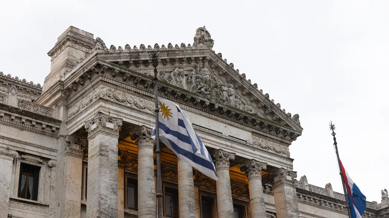 9 de agosto de 2024 -- Palacio Legislativo de Uruguay en Montevideo, capital de Uruguay. Cr&eacute;dito: Li Mengxin / Xinhua News / ContactoPhoto
