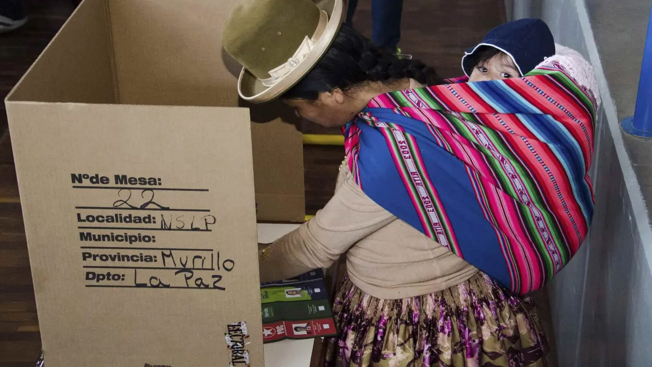 Este domingo Bolivia celebra elecciones generales donde se renovar&aacute; la conducci&oacute;n del Ejecutivo y del Legislativo - Foto: CELAG