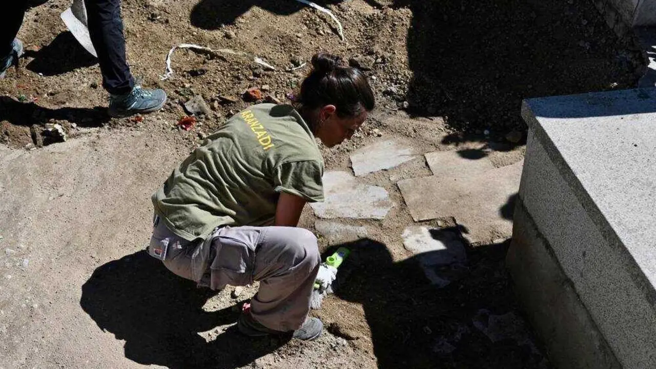 Primera exhumaci&oacute;n de v&iacute;ctimas civiles de la Guerra Civil en una fosa de Colmenar Viejo (Madrid) - Redes Sociales
